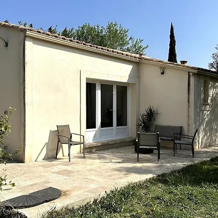 Maison 4 Pers - Jardin Et Calme * Арль